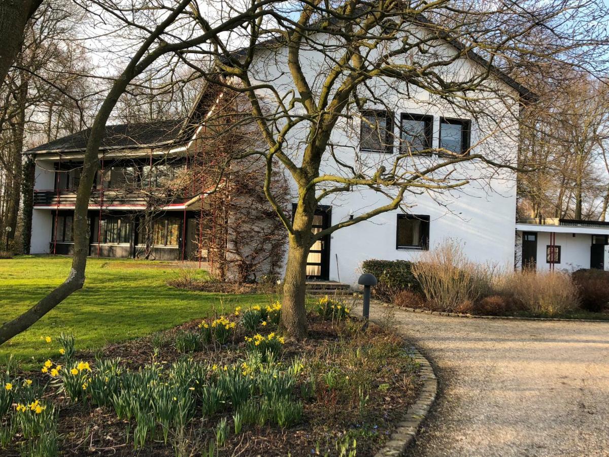 Villa Am Huelser Berg Naehe Duesseldorf Krefeld Eksteriør billede