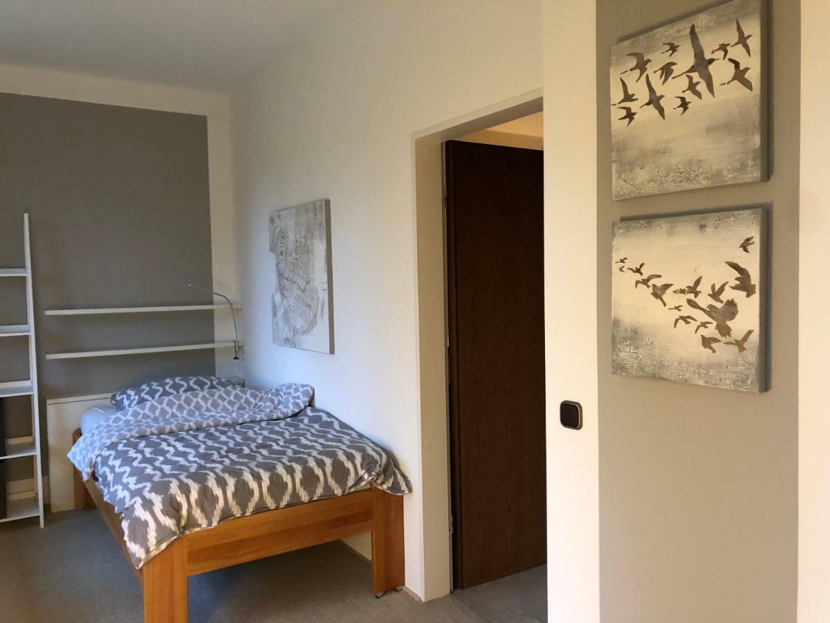 Villa Am Huelser Berg Naehe Duesseldorf Krefeld Eksteriør billede